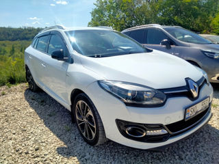 Renault Megane foto 2