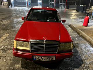 Mercedes E-Class foto 7