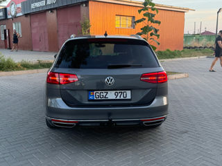 Volkswagen Passat foto 6