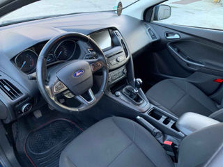 Ford Focus foto 4