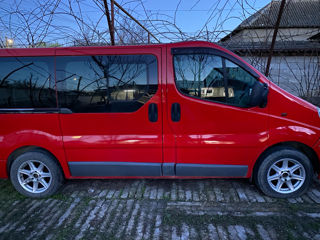 Renault Trafic foto 7