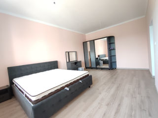 Apartament cu 3 camere, 150 m², Telecentru, Chișinău foto 3