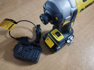 DeWalt DCF887 foto 3