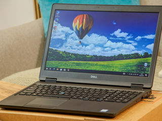 Dell Latitude 5590/ Core I5 8250U/ 16Gb Ram/ 256Gb SSD/ 15.6" HD!! foto 3