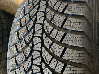 245/45 R17 Kumho Wintercraft WP71/ Доставка, livrare toata Moldova foto 4