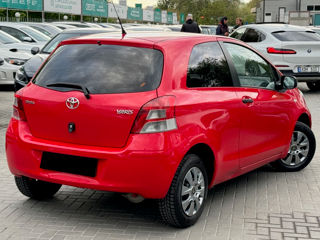 Toyota Yaris foto 4