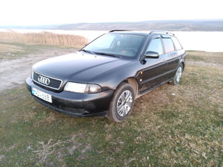 Audi A4 foto 3