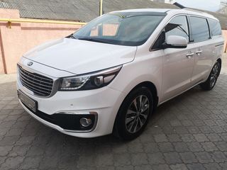 KIA Carnival foto 9