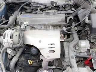 Motor 2.0 benzină Toyota Avensis T22