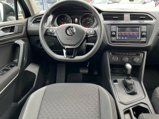 Volkswagen Tiguan foto 9