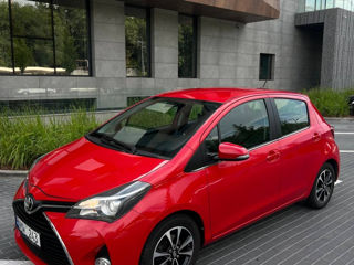 Toyota Yaris foto 8