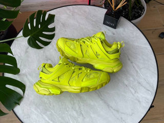 Balenciaga Track Trainer Neon Green foto 7