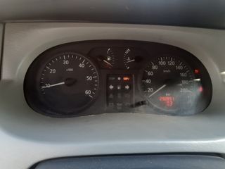 Renault Trafic foto 4