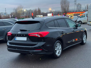 Ford Focus foto 6