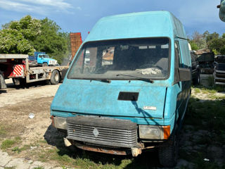 Renault Trafic foto 2