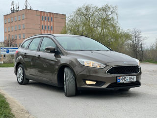 Ford Focus foto 2