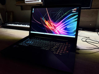 Vind /Schimb ASUS Strix Scar 17.3" foto 4