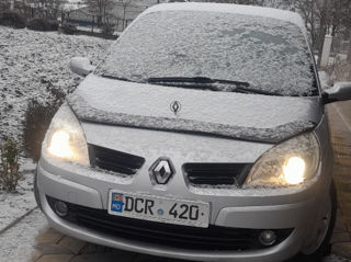 Renault Grand Scenic foto 6