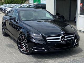 Mercedes CLS-Class