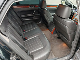 Volkswagen Phaeton foto 13