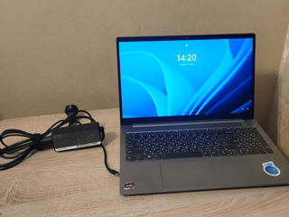 Se vinde notebook Lenovo ThinkBook Ryzen 3, 16 Gb RAM, 256 Gb SSD, Win 11
