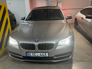 BMW 5 Series foto 9