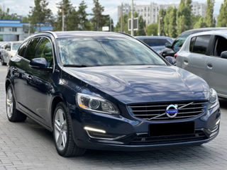 Volvo V60 foto 4