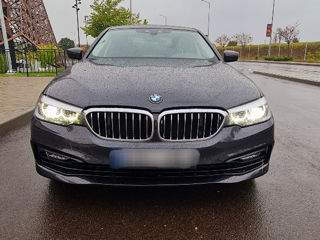 BMW 5 Series foto 11