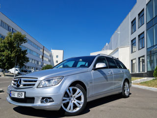 Mercedes C-Class