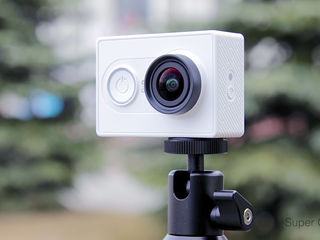 699 lei - Xiaomi YI Аction camera, Белая б.у. в очень хорошем состоянии foto 2