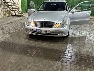 Mercedes E-Class foto 5