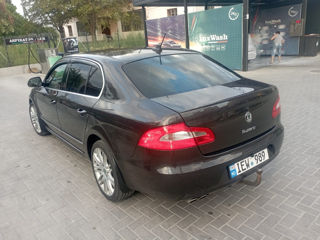 Skoda Superb foto 8