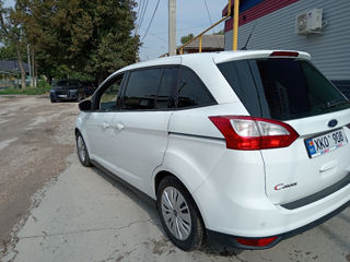 Ford Grand C-MAX foto 5