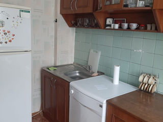 Apartament cu 3 camere, 68 m², Centru, Cupcini, Edineț foto 6