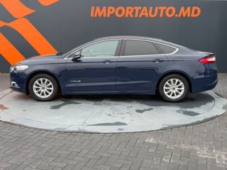 Ford Mondeo foto 8