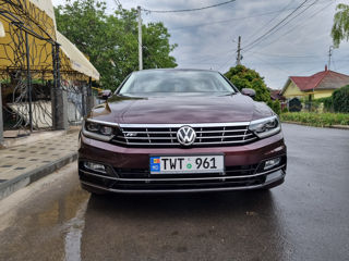 Volkswagen Passat foto 2