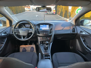 Ford Focus foto 6