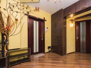 Apartament cu 2 camere, 56 m², Centru, Chișinău foto 5