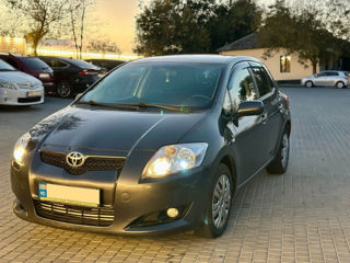 Toyota Auris foto 2