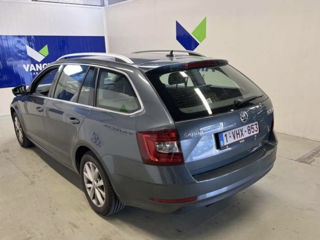 Skoda Octavia foto 3