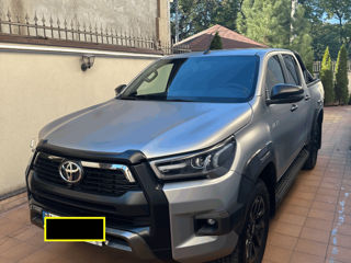 Toyota Hilux foto 2