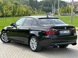 BMW 3 Series foto 5