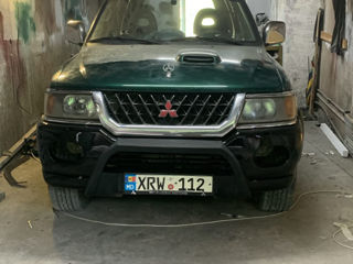 Mitsubishi Montero Sport foto 10