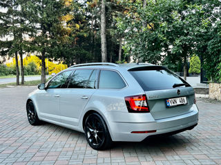 Skoda Octavia foto 4