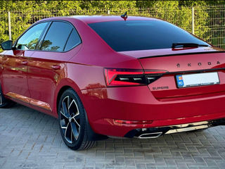 Skoda Superb foto 3