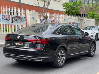 Volkswagen Passat foto 8