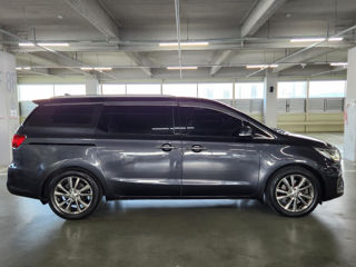 KIA Carnival foto 20