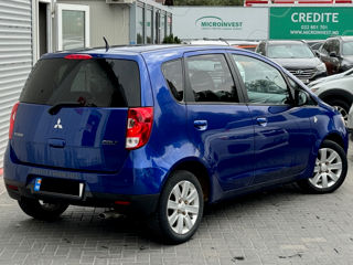 Mitsubishi Colt foto 5