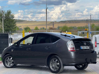 Toyota Prius foto 6