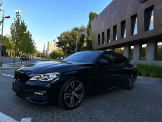 BMW 7 Series foto 3